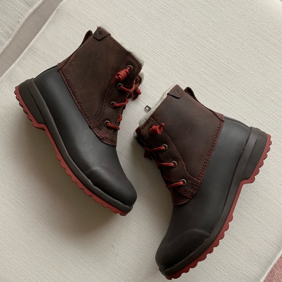 sperry maritime repel boot with thinsulate